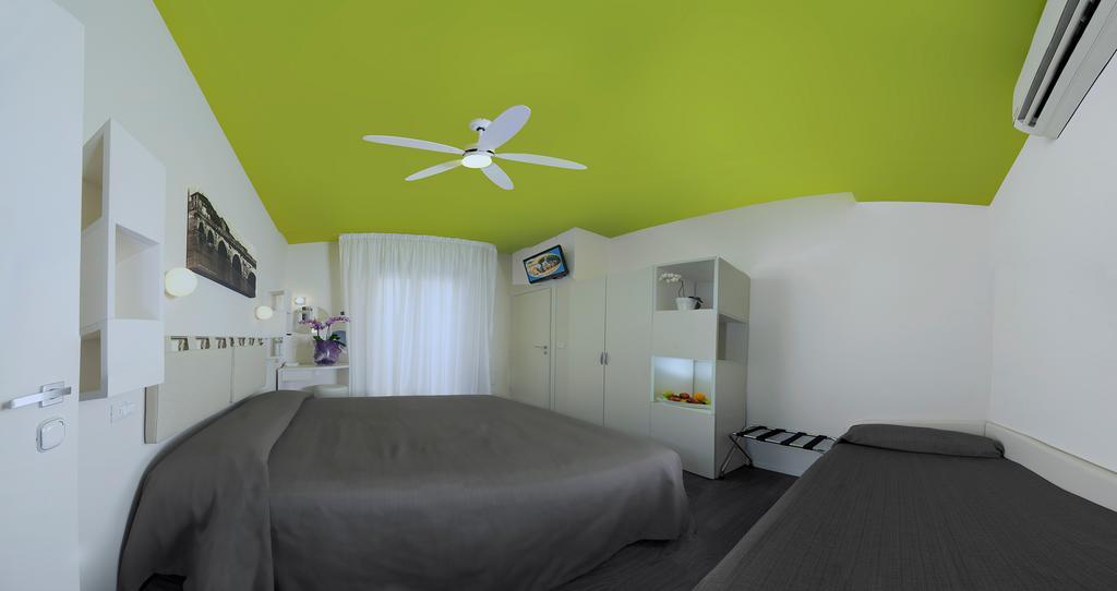 רימיני Hotel Casablanca מראה חיצוני תמונה