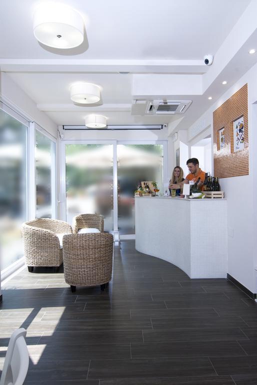 רימיני Hotel Casablanca מראה חיצוני תמונה