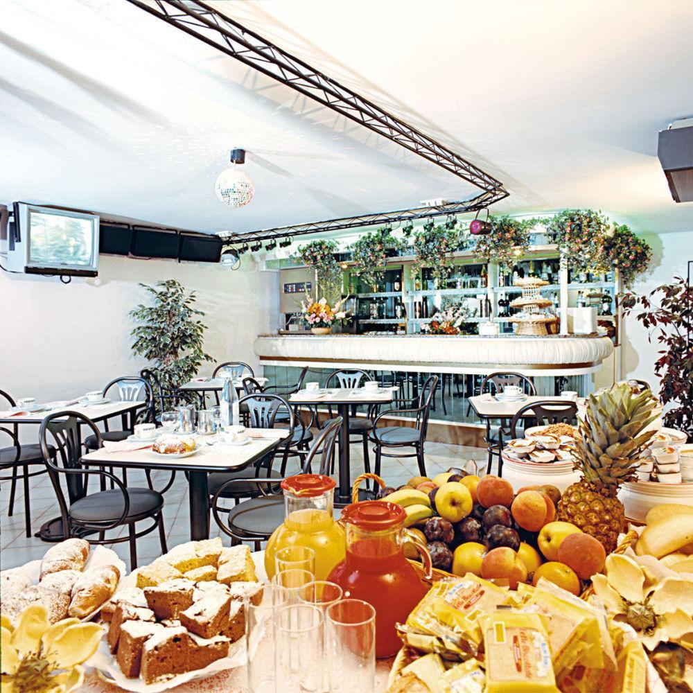 רימיני Hotel Casablanca מראה חיצוני תמונה