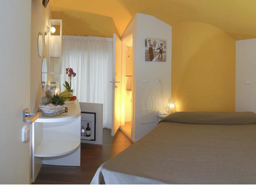 רימיני Hotel Casablanca חדר תמונה